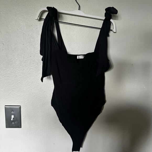 Lola Free people black bodysuit sz m - Picture 6 of 7